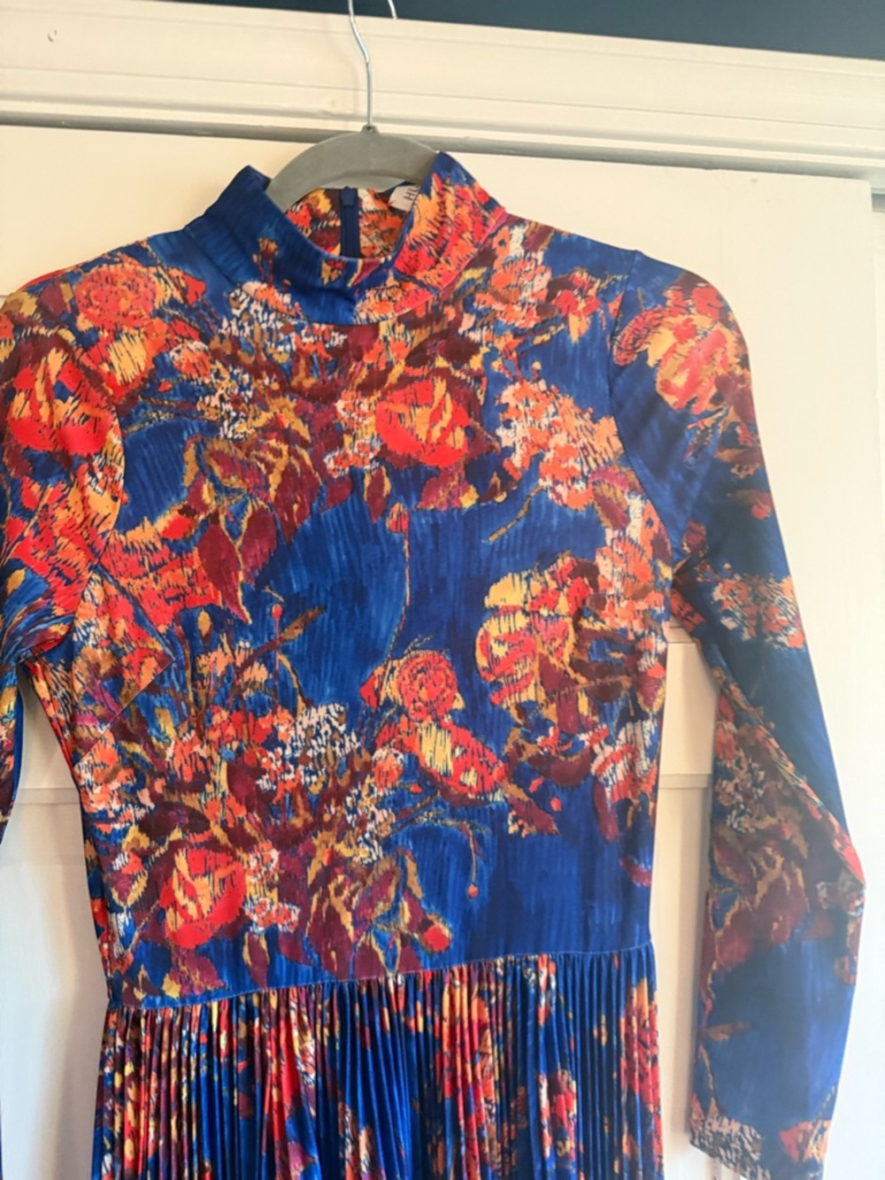 HUNTER BELL - Sabine Floral Pleated Midi Dress -watercolor Bouquet size XS, NWT - Picture 7 of 12